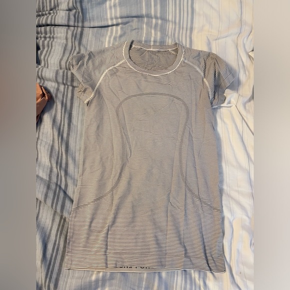 lululemon athletica Tops - Lululemon Swiftly Striped size 8